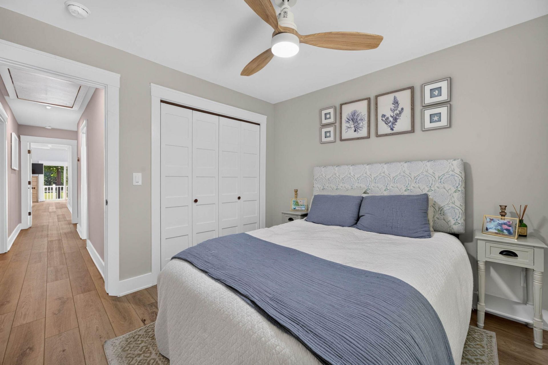 1055 Royalist Road Photo 31