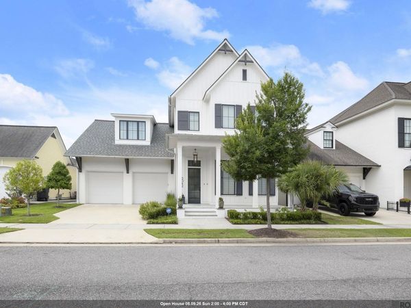 5042 Mimosa St, Baton Rouge, LA 70808