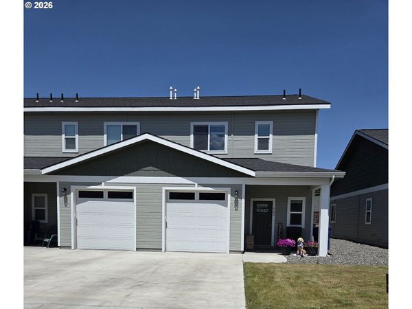 560 PARK SPRINGS AVE, Baker City, OR 97814