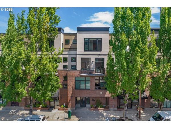 618 NW 12TH AVE, Unit 303, Portland, OR 97209