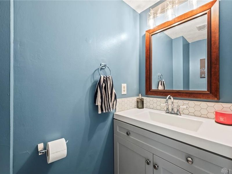 720 Woodspring Court, Beavercreek, OH 45430 Photo 24