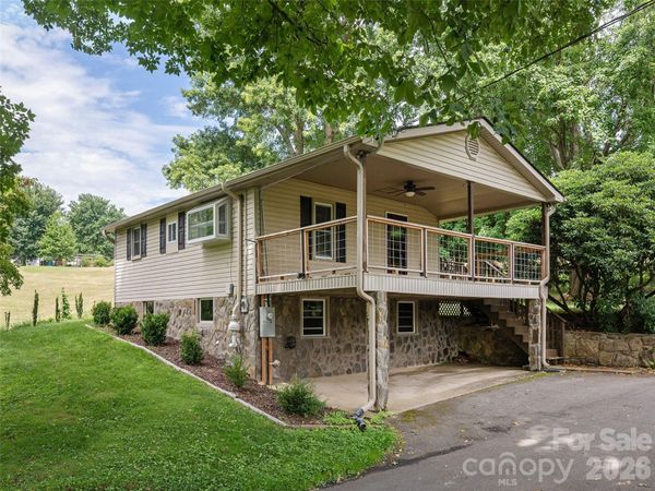 340 Mauney Cove , Waynesville, NC 28786