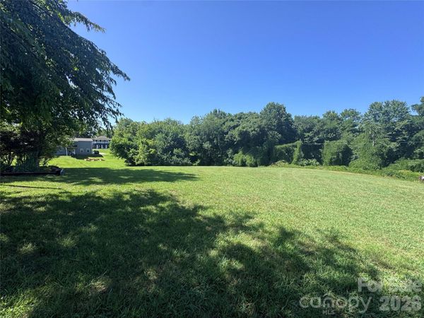 000 Miller Avenue , Marion, NC 28752