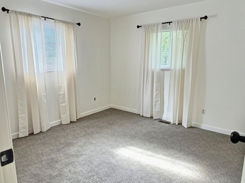 4681 Henley Avenue, Columbus, OH 43228 Photo 13