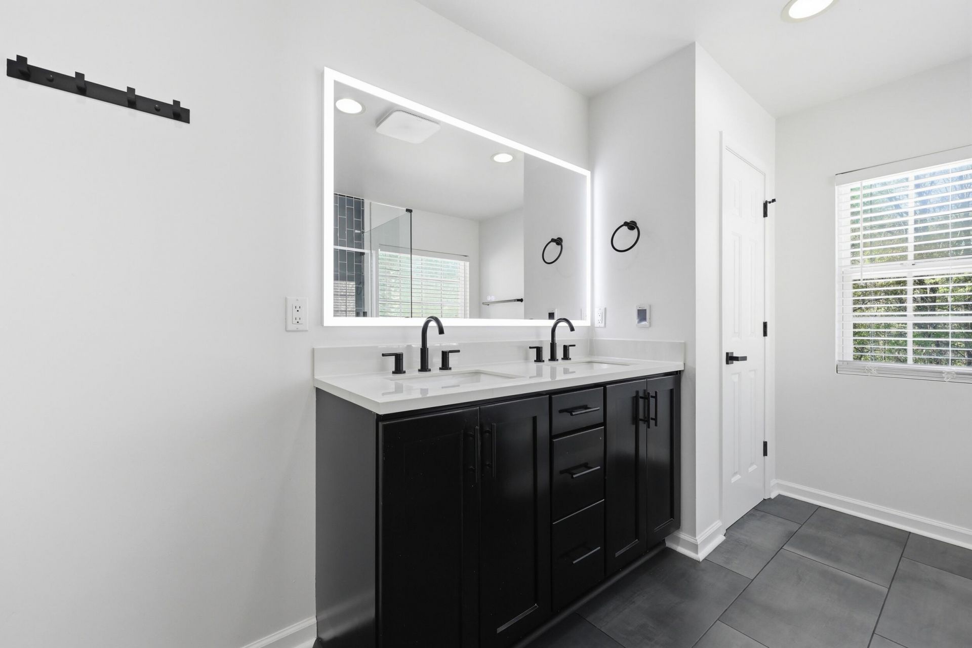 5150 Trump Street Photo 22