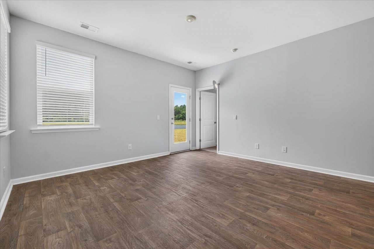 1081 Peridote Way Photo 20