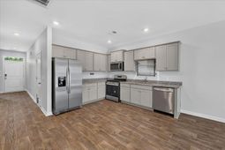 1081 Peridote Way photo 4
