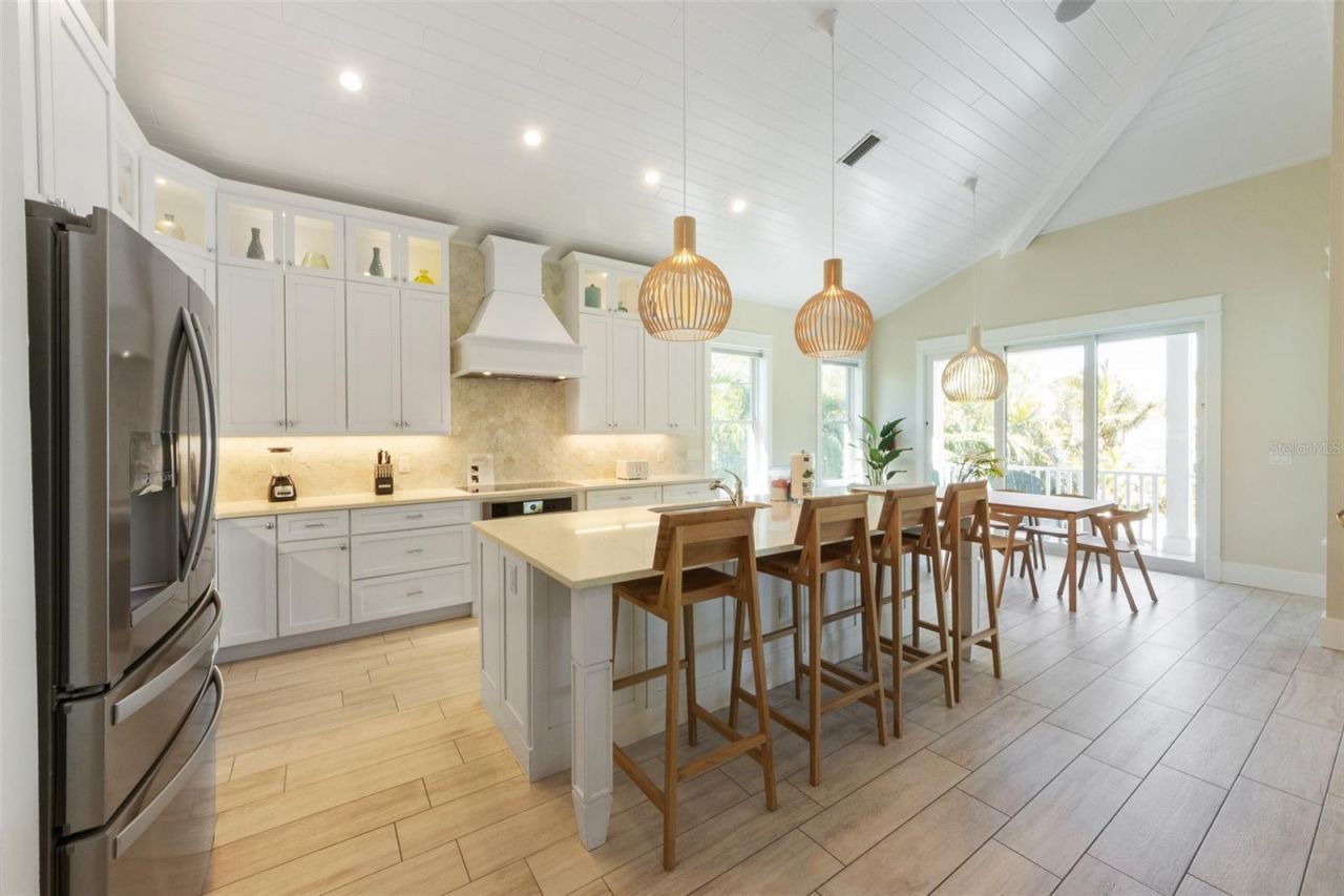 418 Magnolia Avenue, Anna Maria, FL 34216 Photo