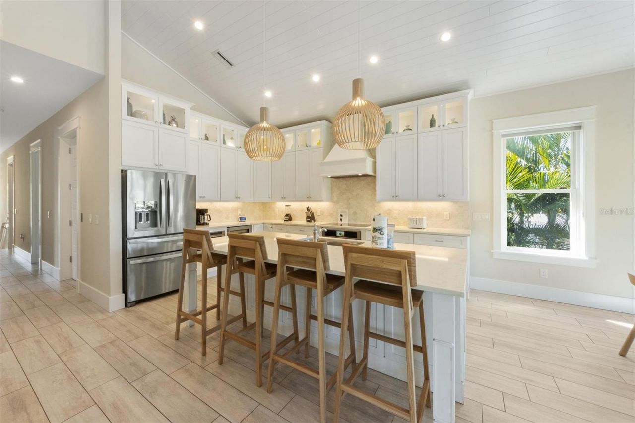 418 Magnolia Avenue, Anna Maria, FL 34216 Photo
