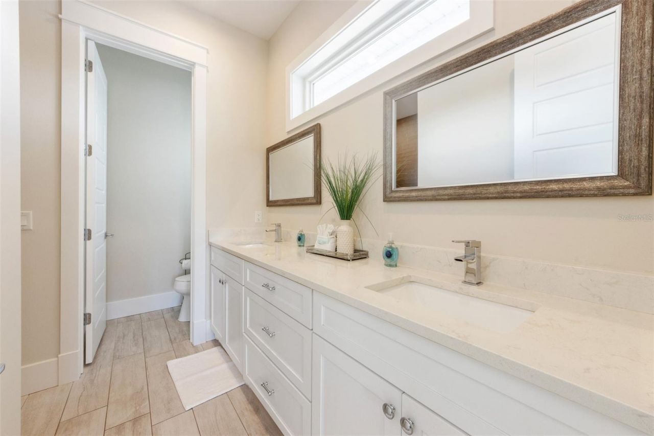 418 Magnolia Avenue, Anna Maria, FL 34216 Photo