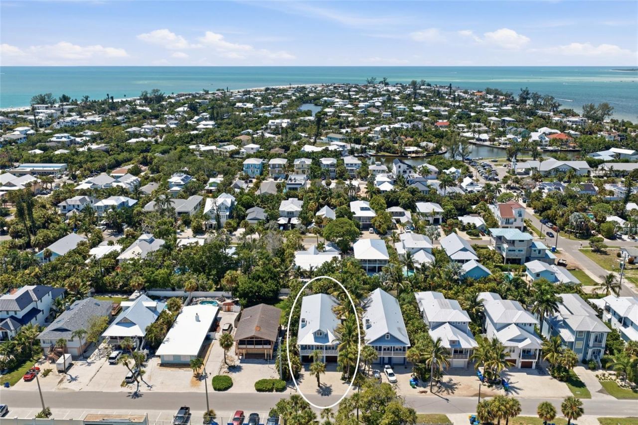 418 Magnolia Avenue, Anna Maria, FL 34216 Photo