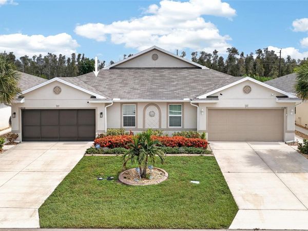 25128 E LENOX CIRCLE , PUNTA GORDA, FL 33950