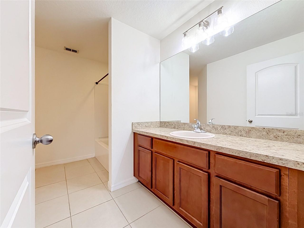 4475 Caicos Drive , Tavares, FL 32778 Photo