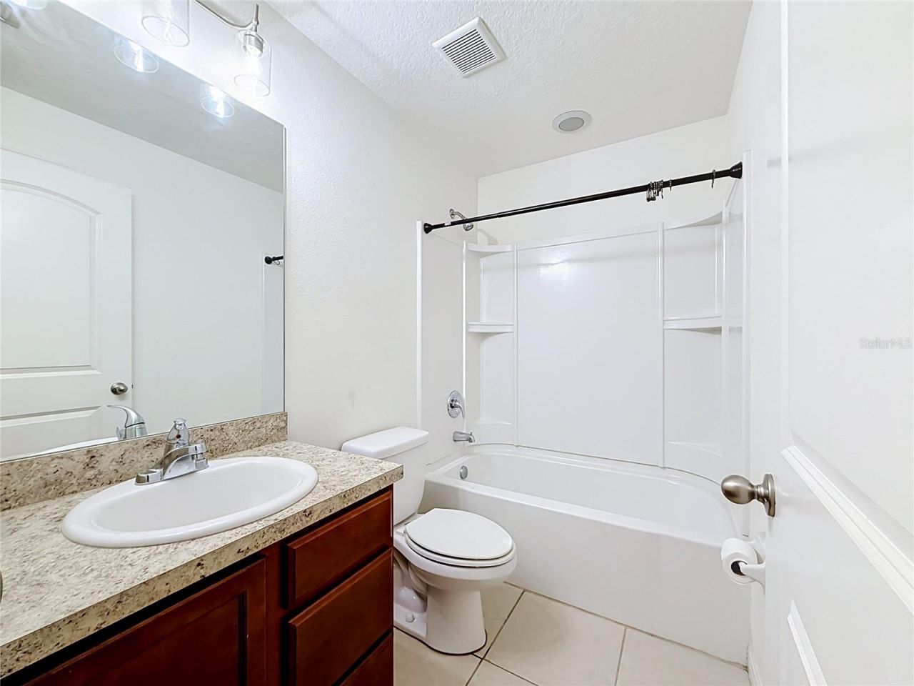 4475 Caicos Drive , Tavares, FL 32778 Photo