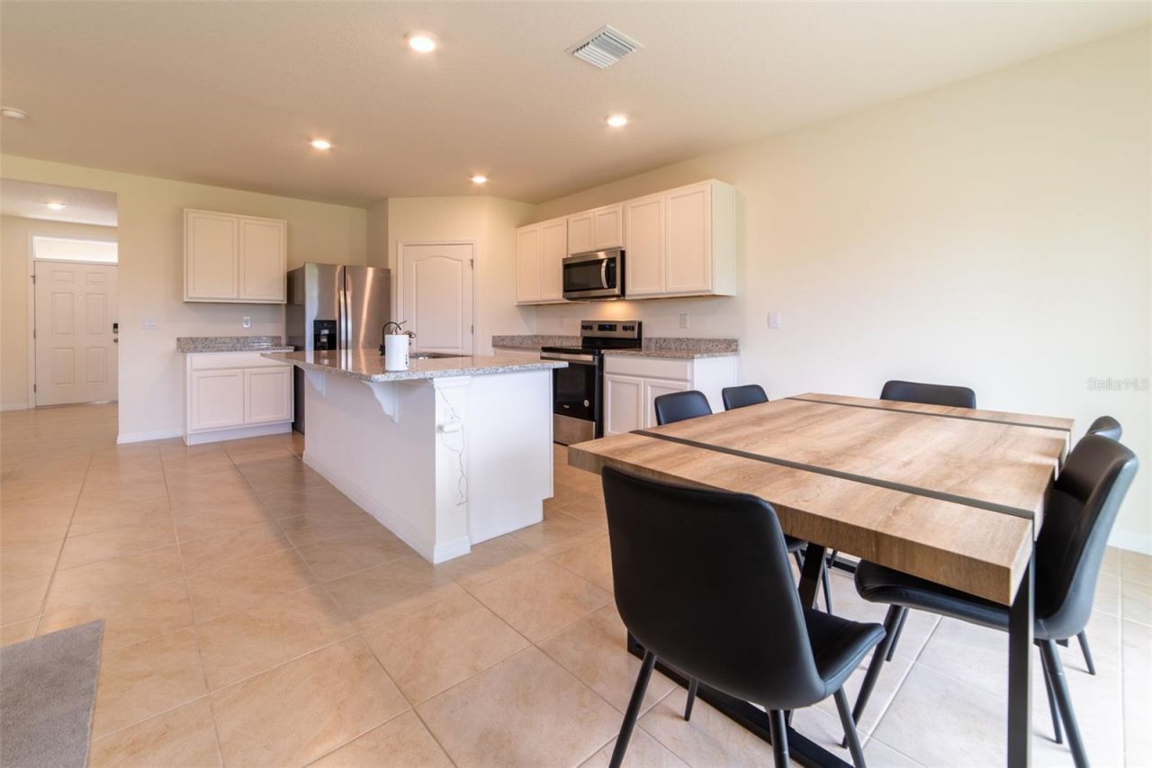 2695 House Finch Road , Harmony, FL 34773 Photo