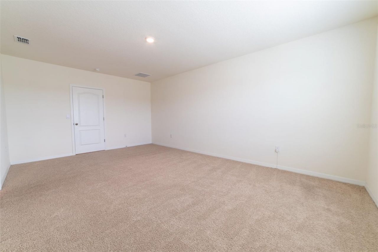 2695 House Finch Road , Harmony, FL 34773 Photo
