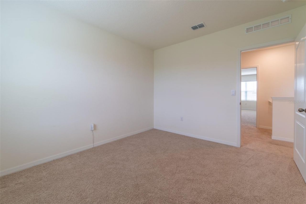 2695 House Finch Road , Harmony, FL 34773 Photo
