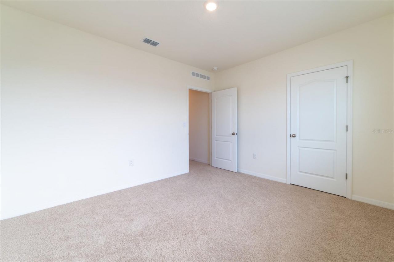 2695 House Finch Road , Harmony, FL 34773 Photo