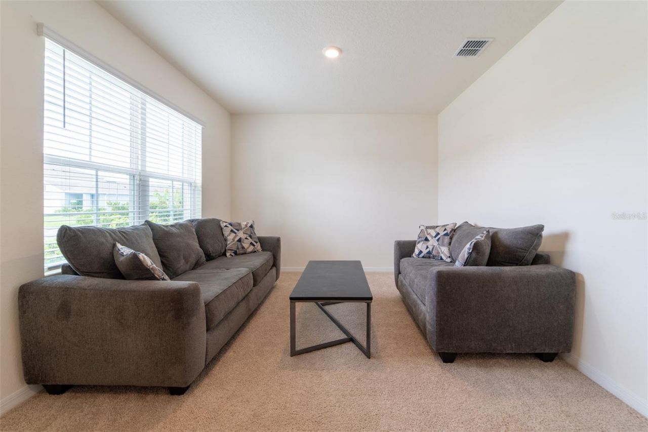 2695 House Finch Road , Harmony, FL 34773 Photo