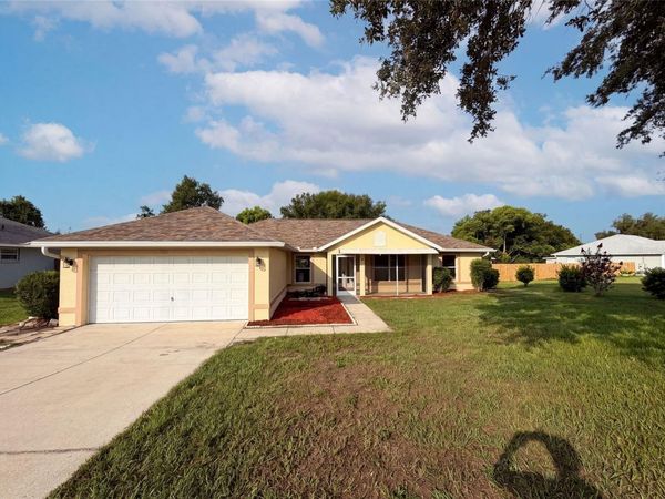 314 DUPONT CIRCLE , HOWEY IN THE HILLS, FL 34737