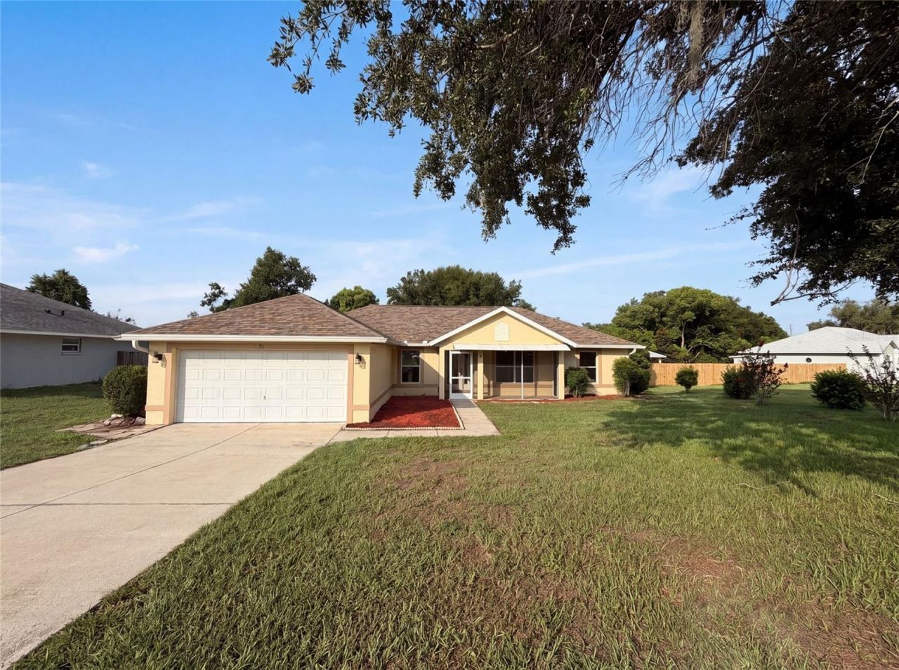 314 Dupont Circle , Howey in the Hills, FL 34737 Photo