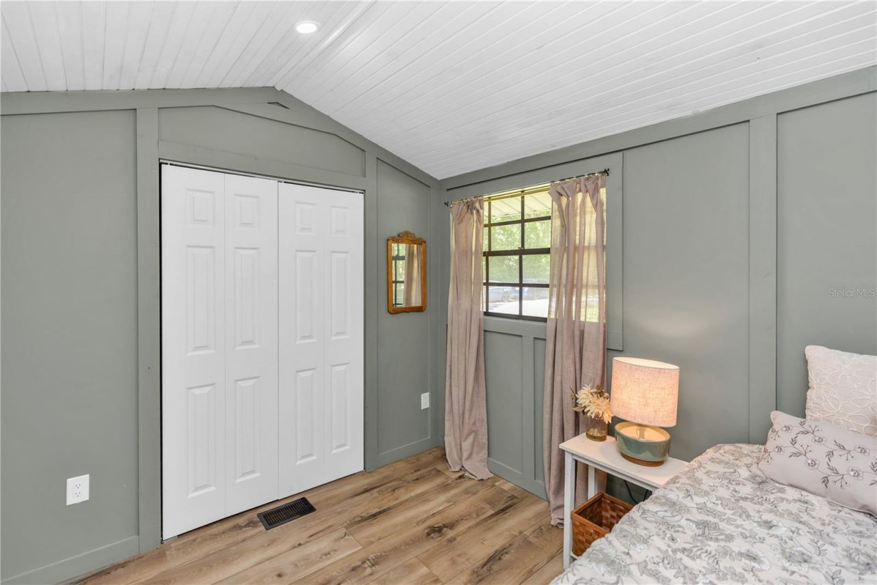 162 W Park Street, Lake Helen, FL 32744 Photo
