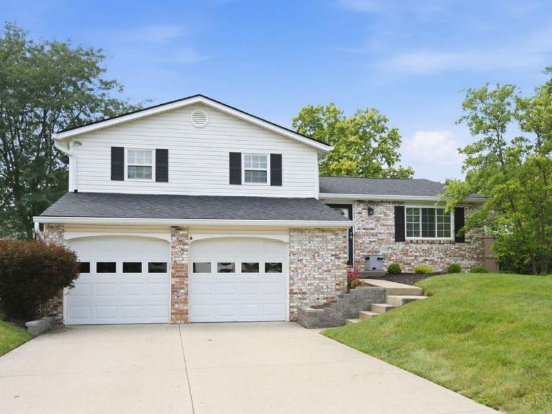 817 Debra Lane, Loveland, OH 45140 Photo 4