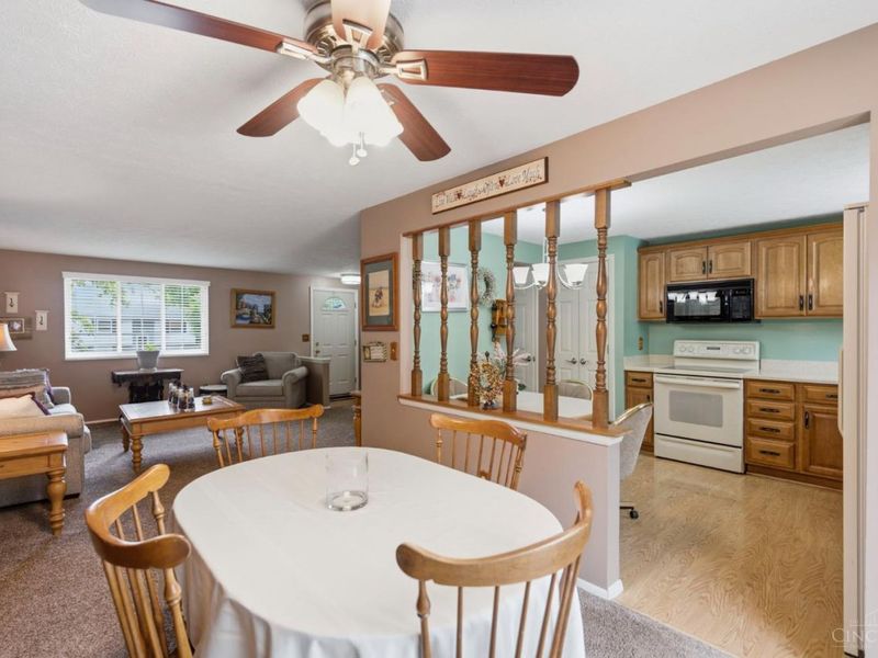 817 Debra Lane, Loveland, OH 45140 Photo 9