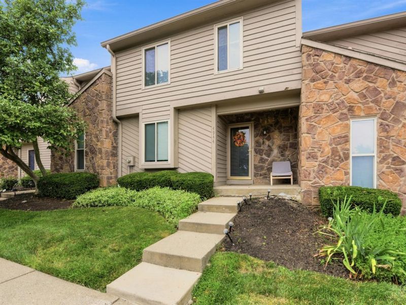 4944 Columbia Circle, West Chester, OH 45011 Photo 2