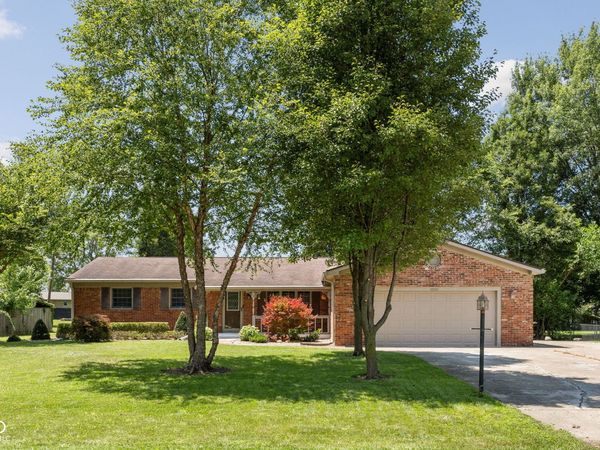 10150 N Balfer Drive E, Fortville, IN 46040