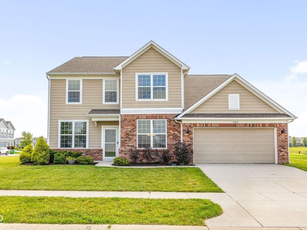 5563 Gateway East Drive, Whitestown, IN 46075