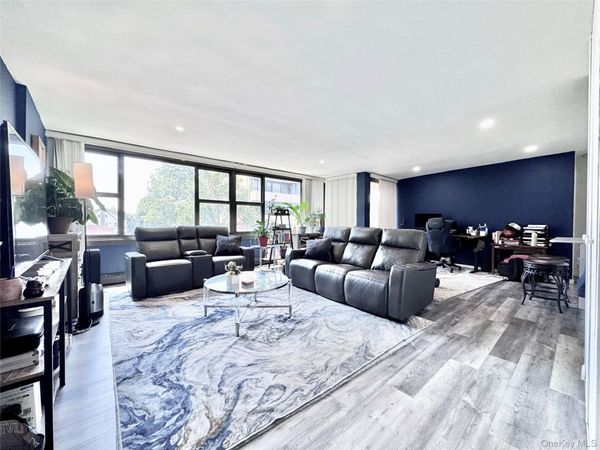 10-21 162 Street , Unit 5D, Beechhurst, NY 11357