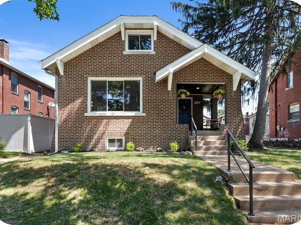 5241 Murdoch Avenue, St Louis, MO 63109