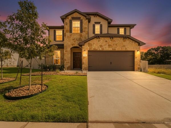 160 Villars DR, Salado, TX 76571