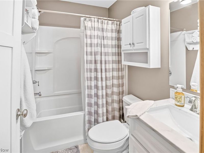 128 Royal Crest Drive, Unit G, Seville, OH 44273 Photo 25