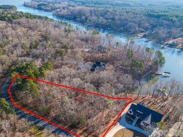 722 Emerald Bay Drive , Salisbury, NC 28146