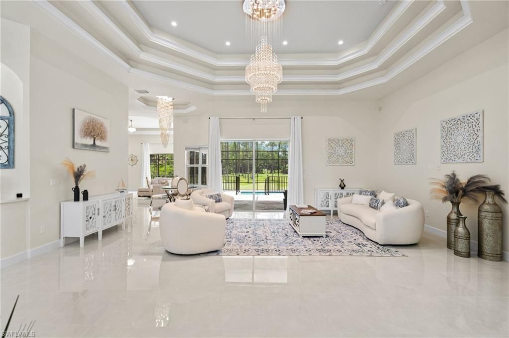 379 25th St Nw, Naples, FL 34120 Photo