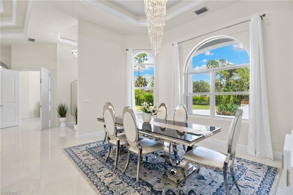 379 25th St Nw, Naples, FL 34120 Photo