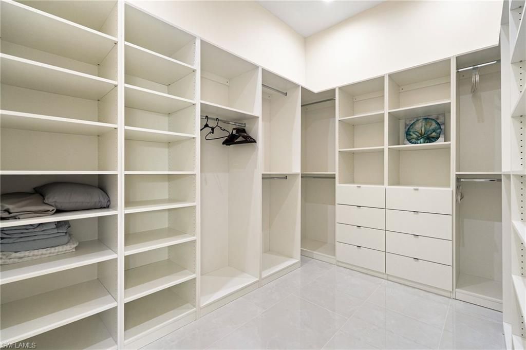 379 25th St Nw, Naples, FL 34120 Photo