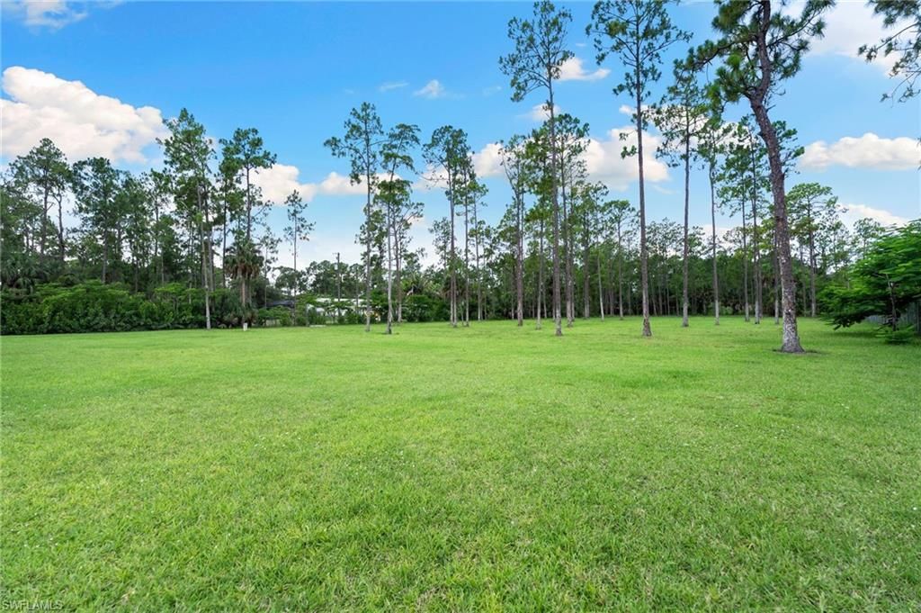 379 25th St Nw, Naples, FL 34120 Photo