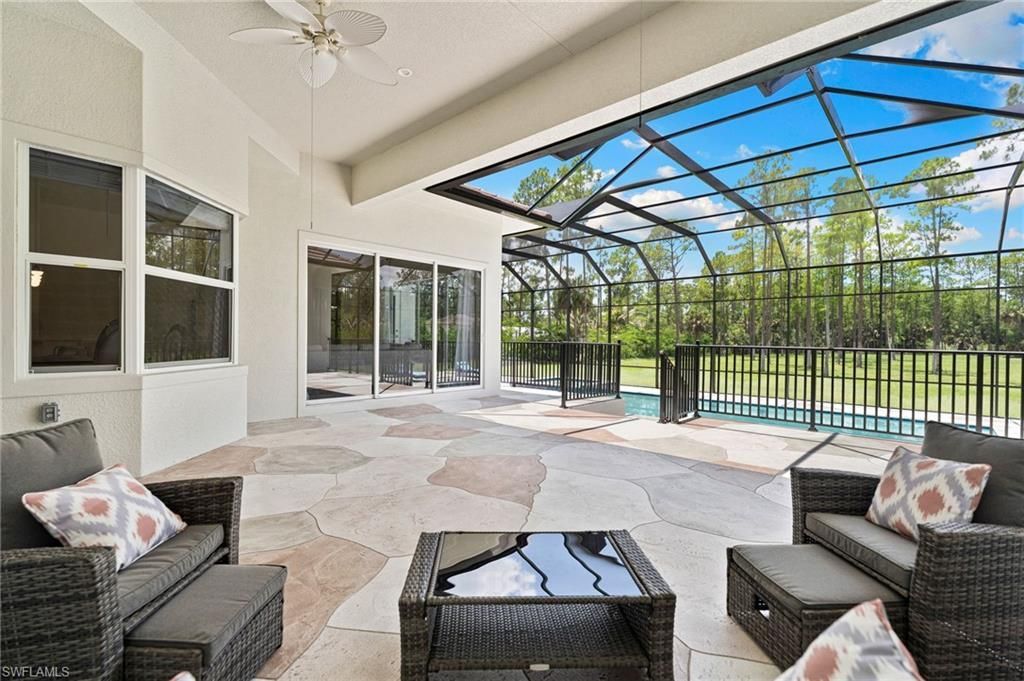 379 25th St Nw, Naples, FL 34120 Photo