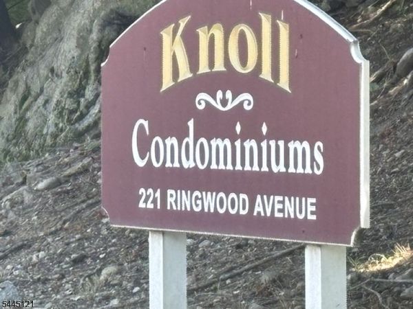 221 Ringwood Ave, Unit B-7, Pompton Lakes, NJ 07442