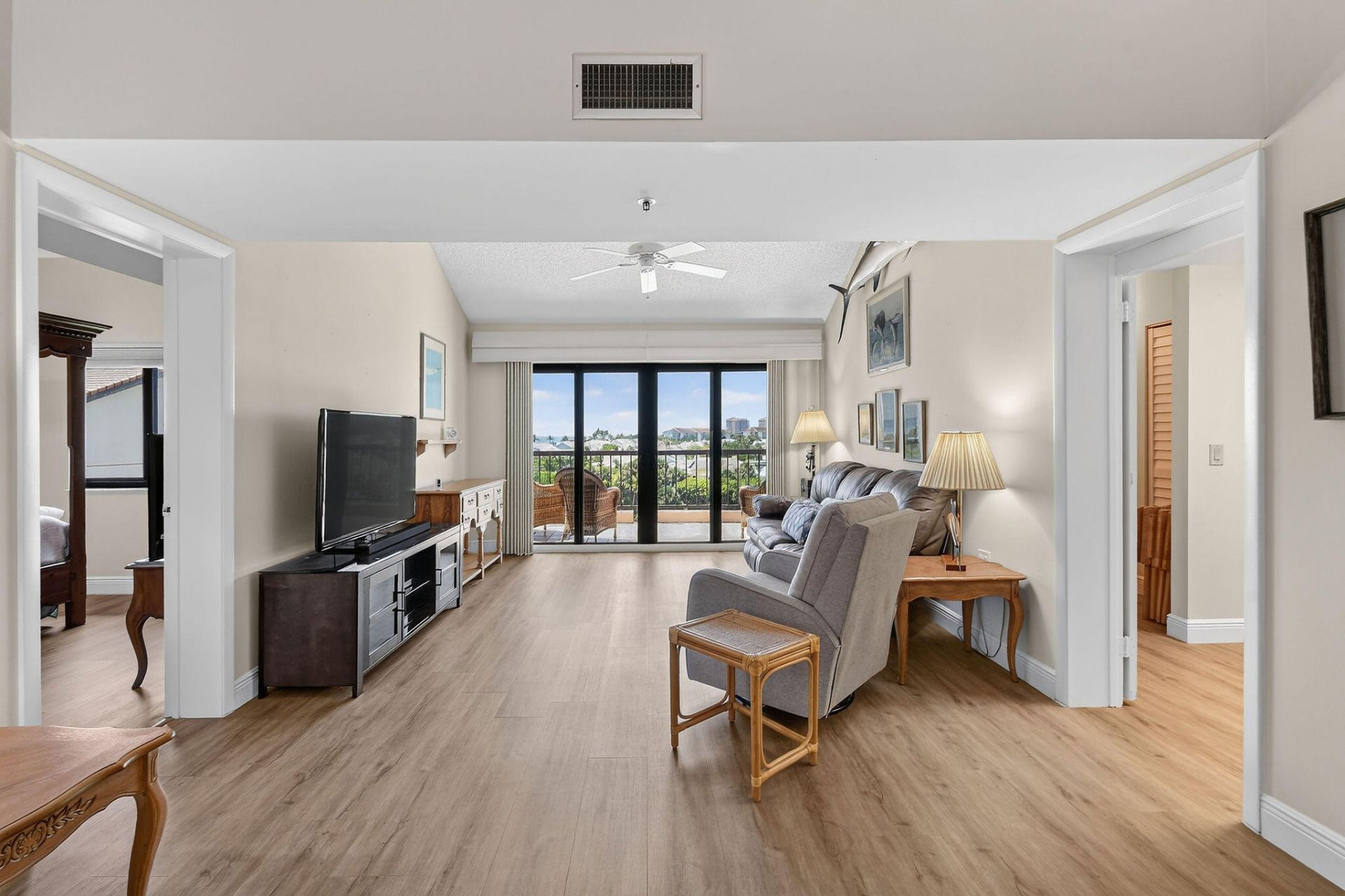 201 Ocean Bluffs Boulevard, Unit 5010, Jupiter, FL 33477 Photo