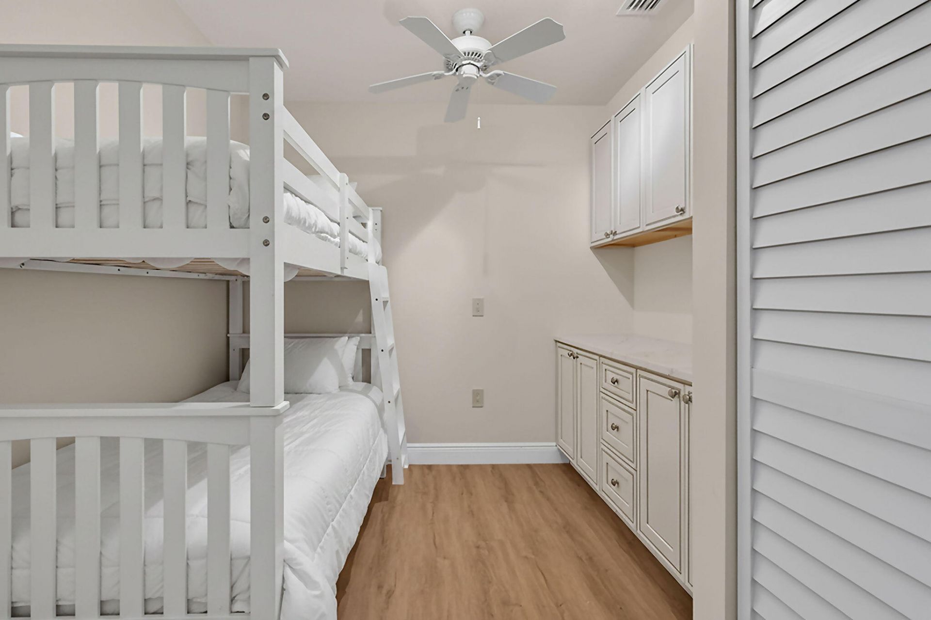 201 Ocean Bluffs Boulevard, Unit 5010, Jupiter, FL 33477 Photo