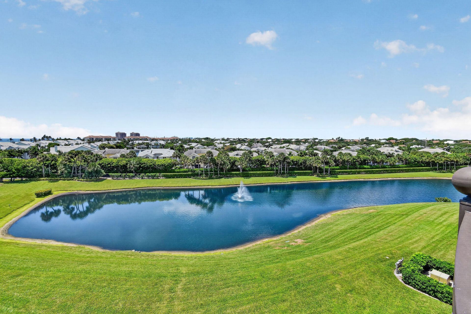 201 Ocean Bluffs Boulevard, Unit 5010, Jupiter, FL 33477 Photo