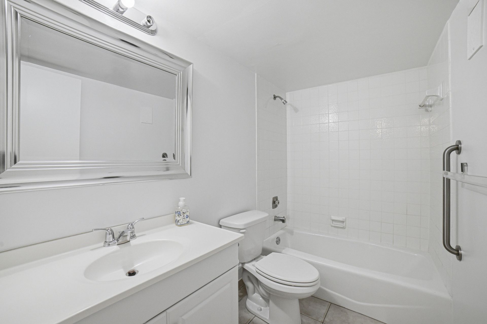 3940 Inverrary Boulevard, Unit 603-a, Lauderhill, FL 33319 Photo