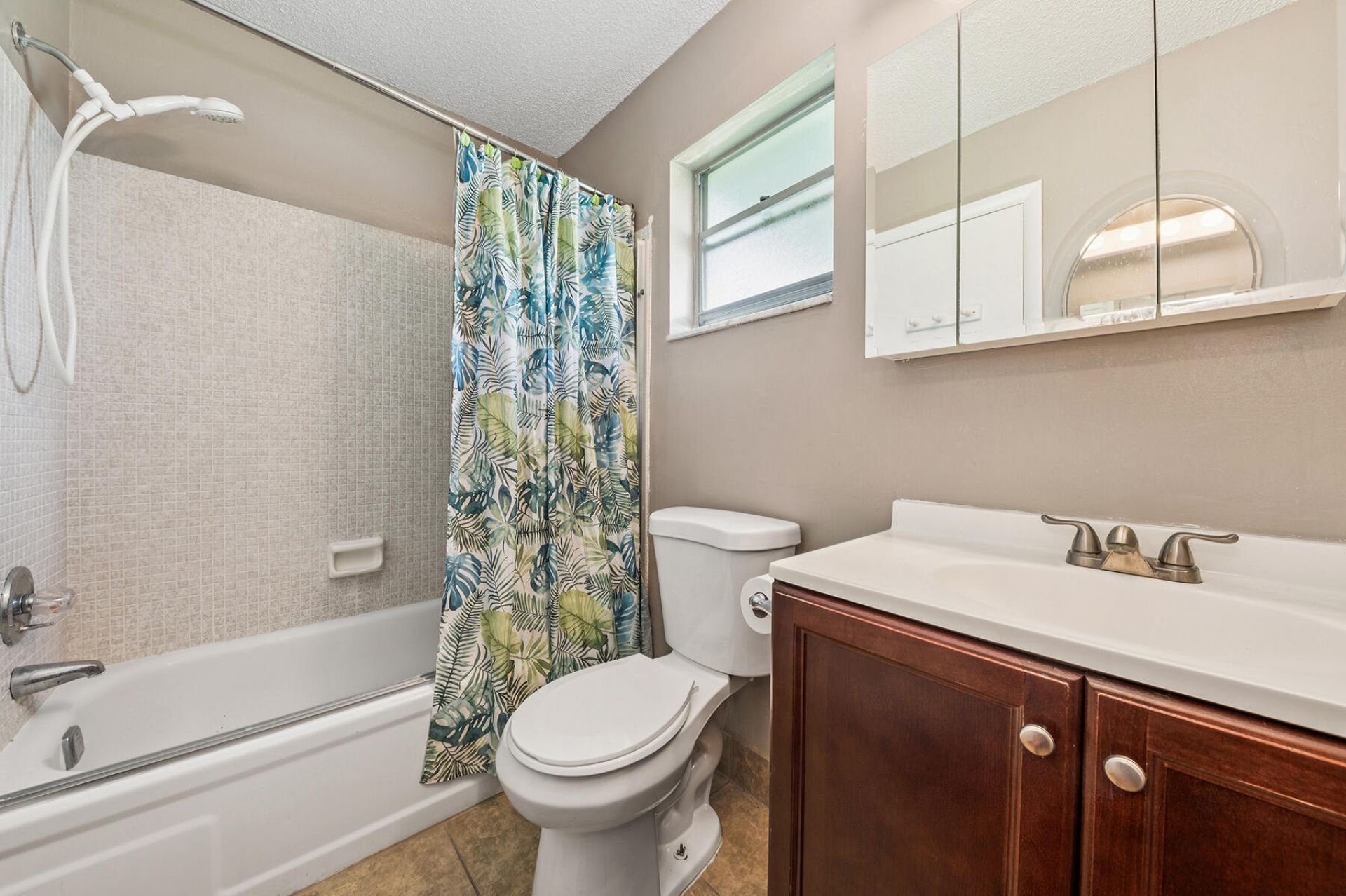1702 SW 14th Avenue, Boynton Beach, FL 33426 Photo