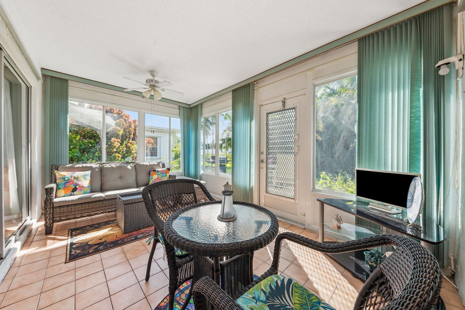 1702 SW 14th Avenue, Boynton Beach, FL 33426 Photo