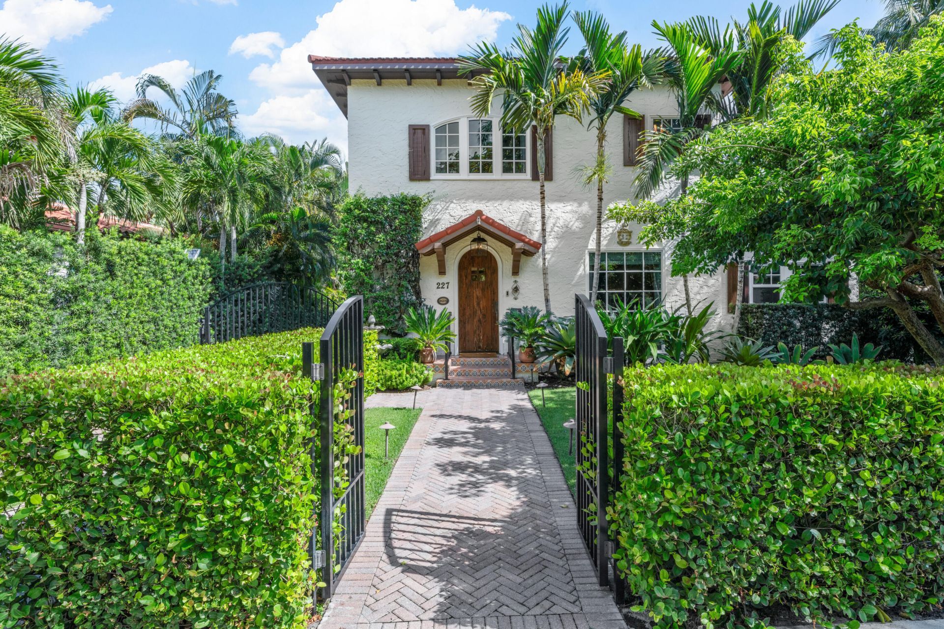 227 Marlborough Road, West Palm Beach, FL 33405 Photo