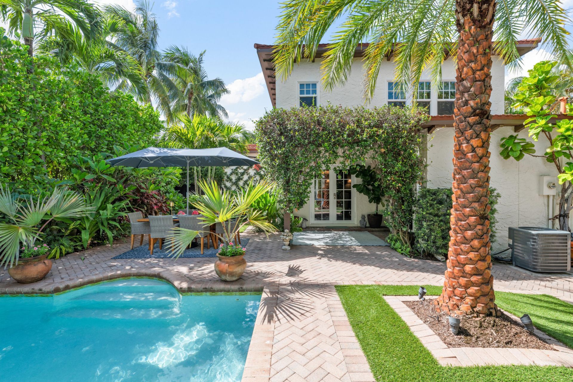 227 Marlborough Road, West Palm Beach, FL 33405 Photo